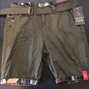 Men’s army green shorts size 38